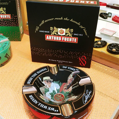 Arturo Fuente Journey Seramik Puro Küllüğü Hand Made Siyah 4lü