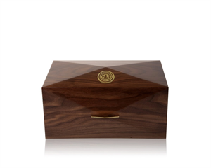 Montecristo Linea 1935 Limited Edition Puro Kutusu Humidor 60s