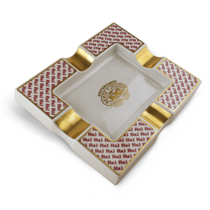 Romeo y Julieta 150th Anniversary Büyük Porselen Puro Küllüğü 4lü