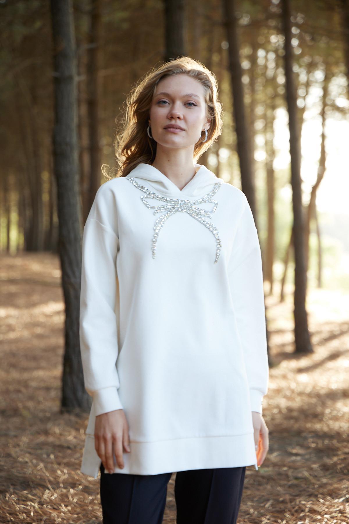 Fiyonk Taşlı Kapüşonlu sweetshirt - Ekru