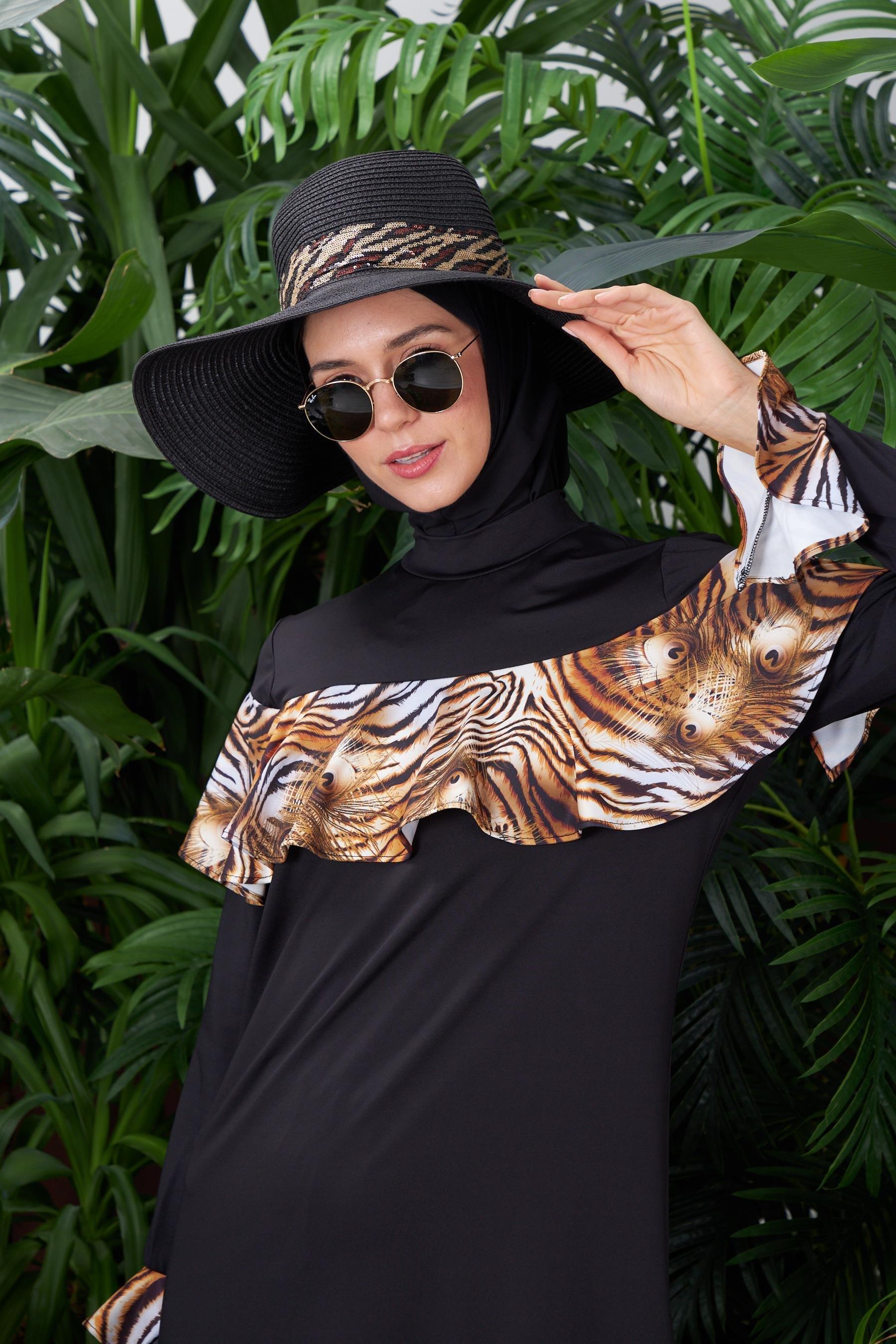 Zebra Şeritli Hasır Şapka - Siyah