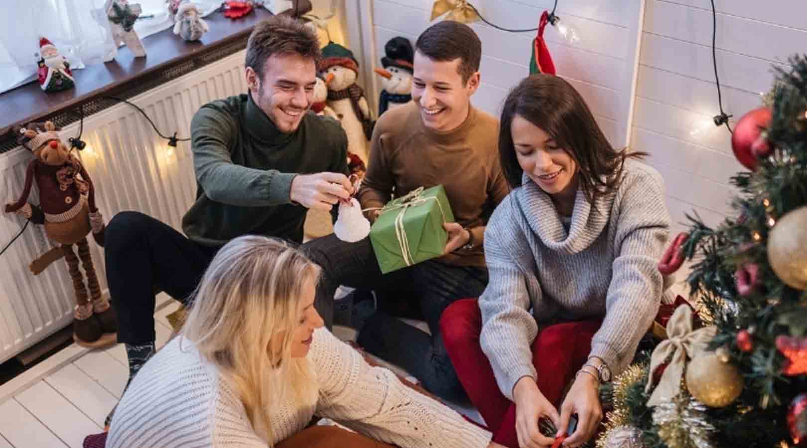 Arkadaşa Yılbaşı Hediye Notları
