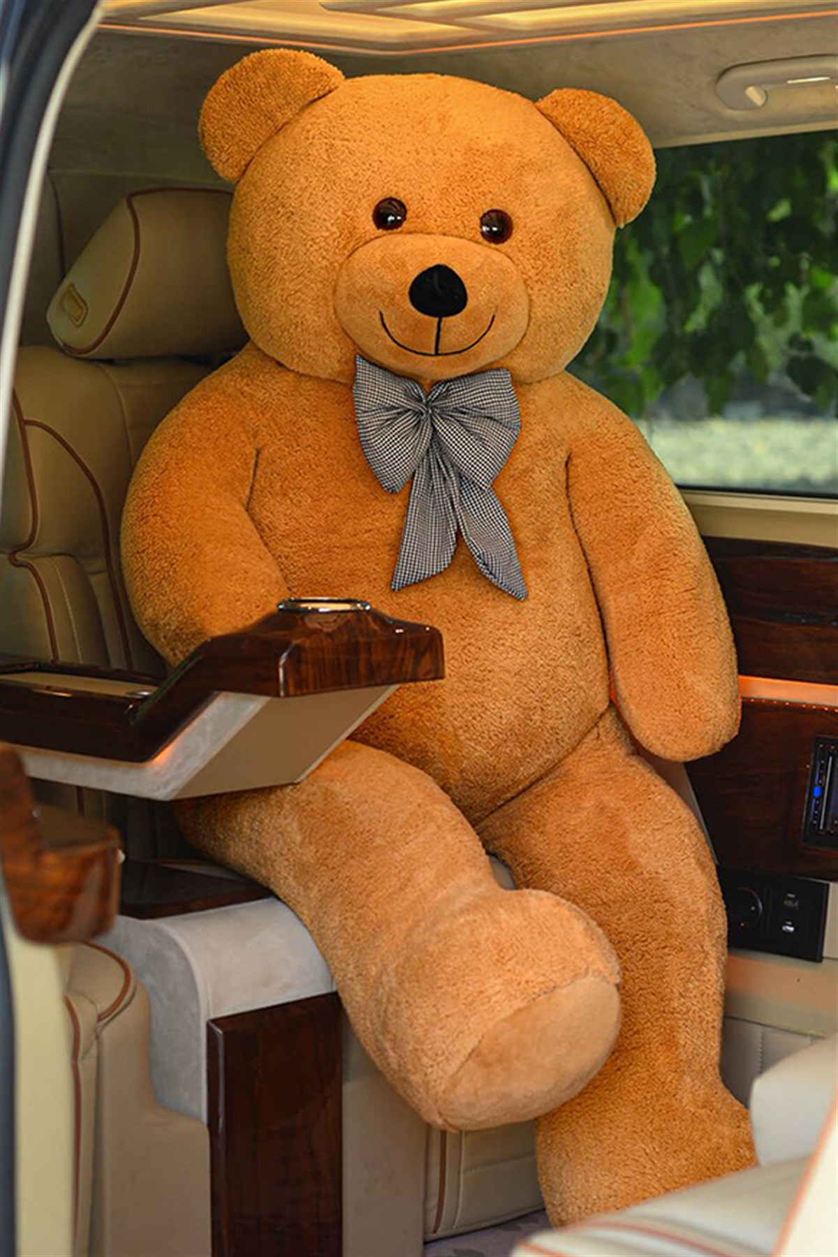 130 cm Papyonlu Büyük Peluş Ayıcık