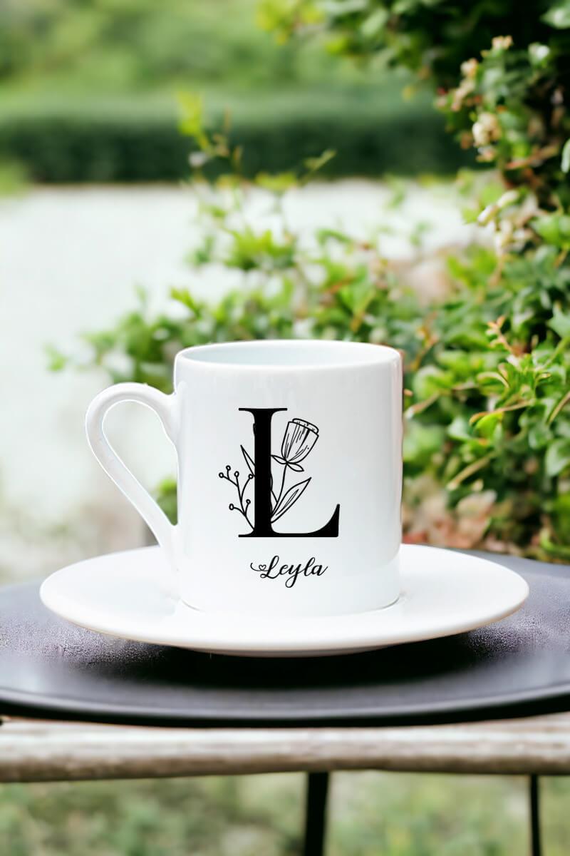 Baş Harfli Çiçek Tasarım Beyaz Türk Kahvesi Fincanı
