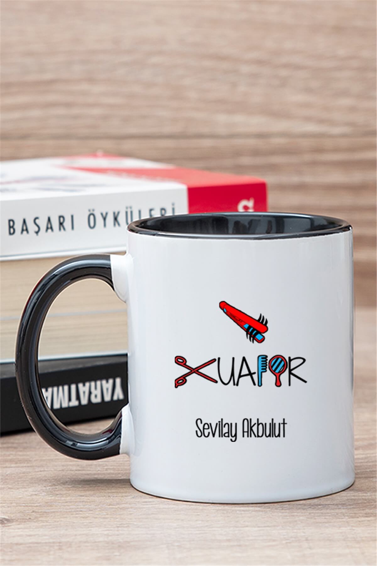 Bayan Kuaförü İçi Renkli Kupa Bardak