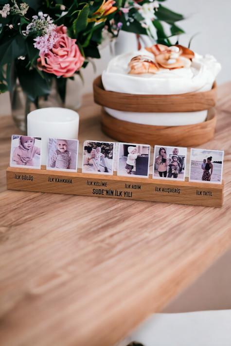 Bebeklere Hediye Kişiye Özel Fotoğraflı Ahşap Stand