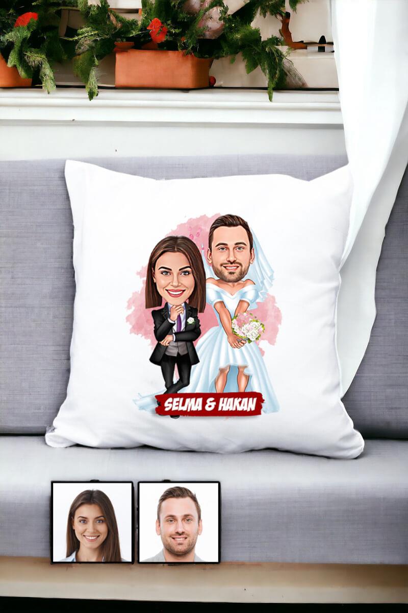 Çiftlere Özel Komik Hediye Gelin Damat Karikatürlü Yastık
