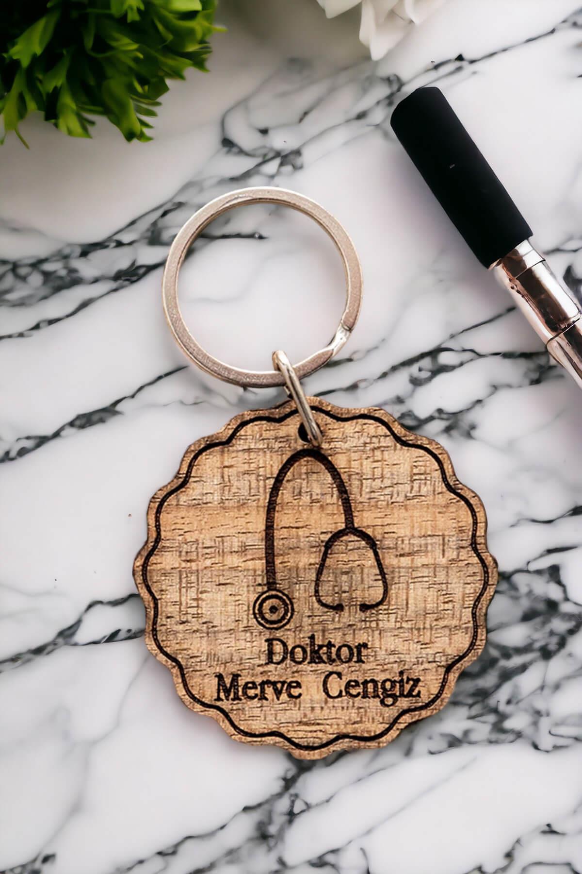 Doktora Hediye Lazer Kesim Ahşap Anahtarlık