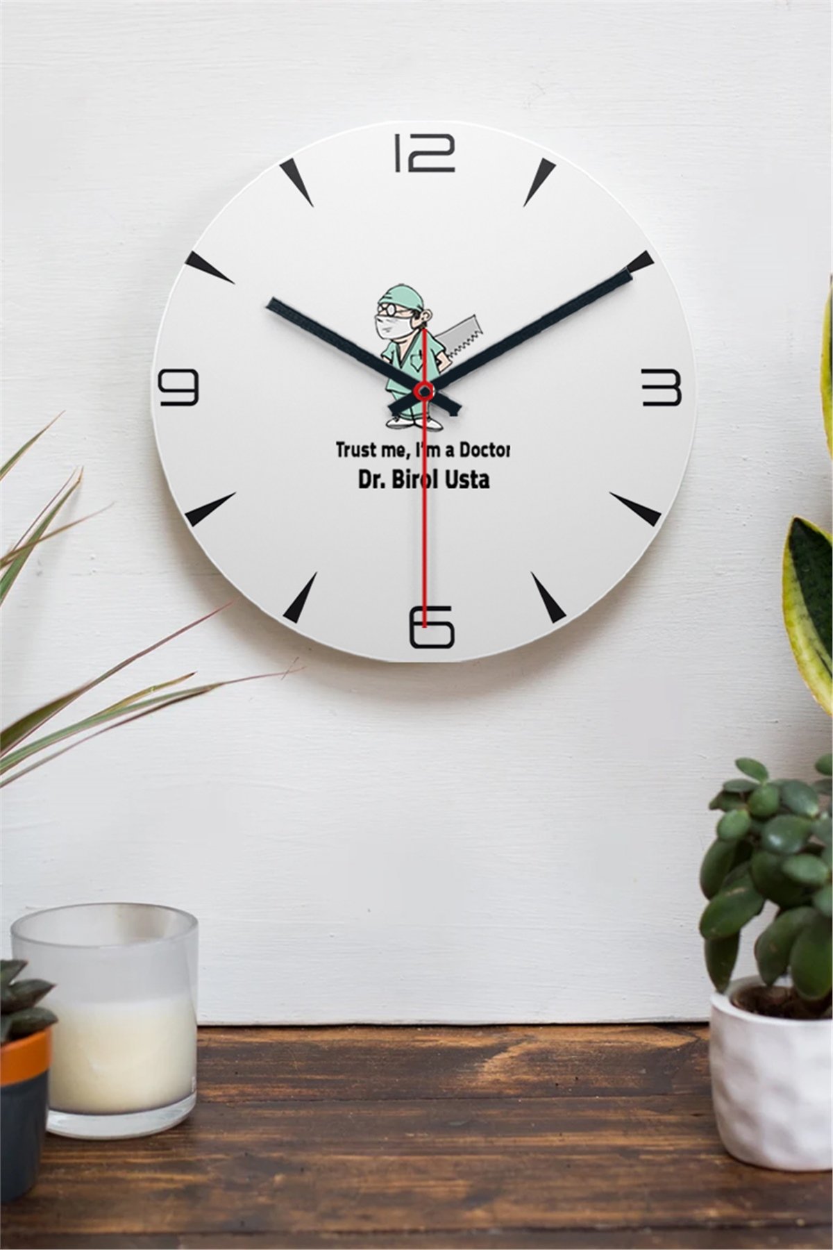 Doktor Esprili Ahşap Duvar Saati