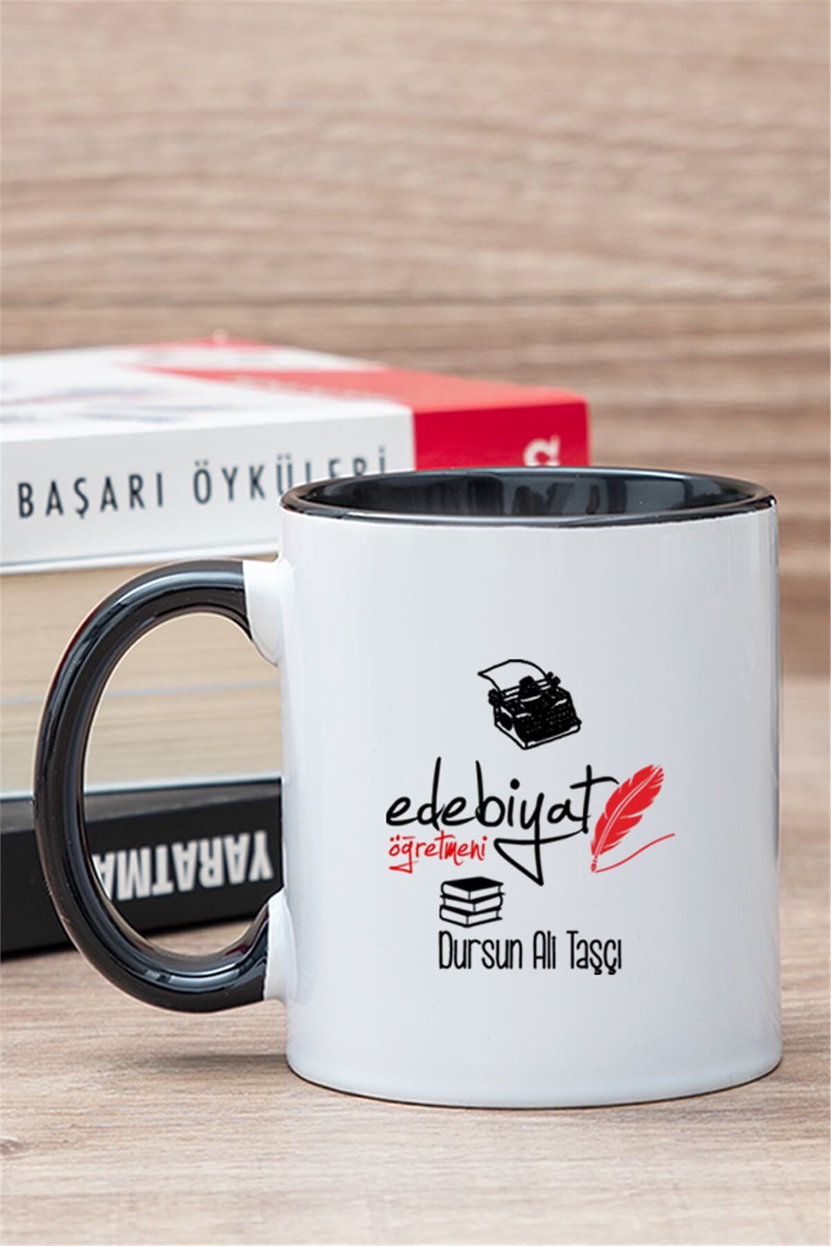 Edebiyat Öğretmeni İçi Renkli Kupa Bardak