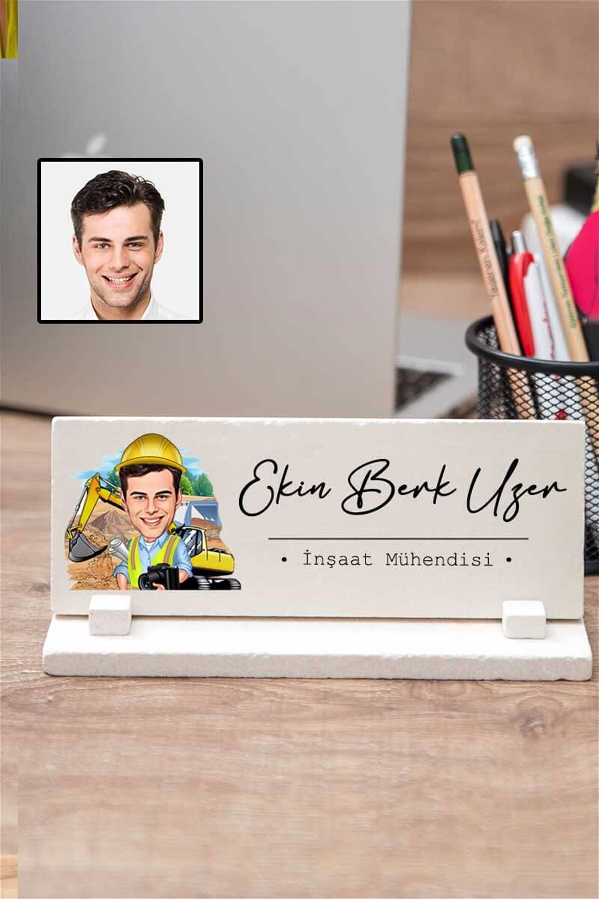 Erkek İnşaat Mühendisine Yeni İş Hediyesi Karikatürlü Masaüstü İsimlik