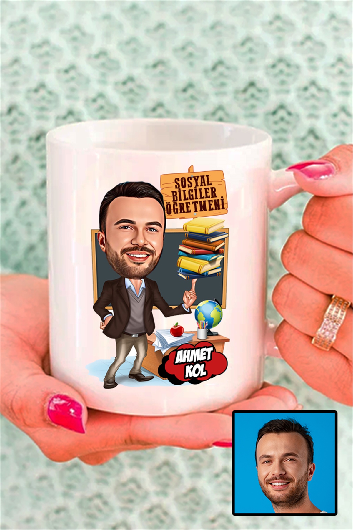 Erkek Sosyal Bilgiler Öğretmenine Hediye Karikatürlü Beyaz Kupa Bardak