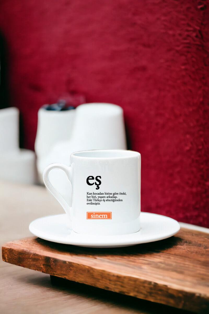 Eş Kelime Anlamı Beyaz Türk Kahvesi Fincanı