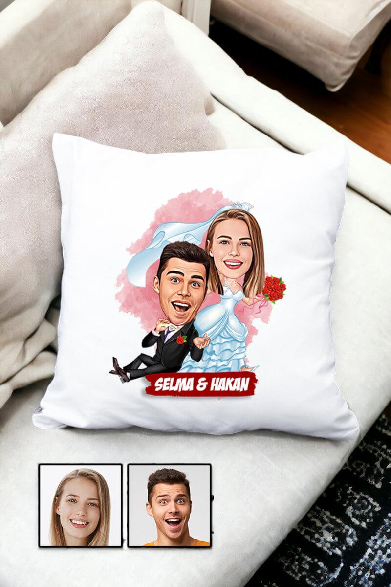 Eşe İlginç Hediye Evlilik Temalı Karikatürlü Yastık