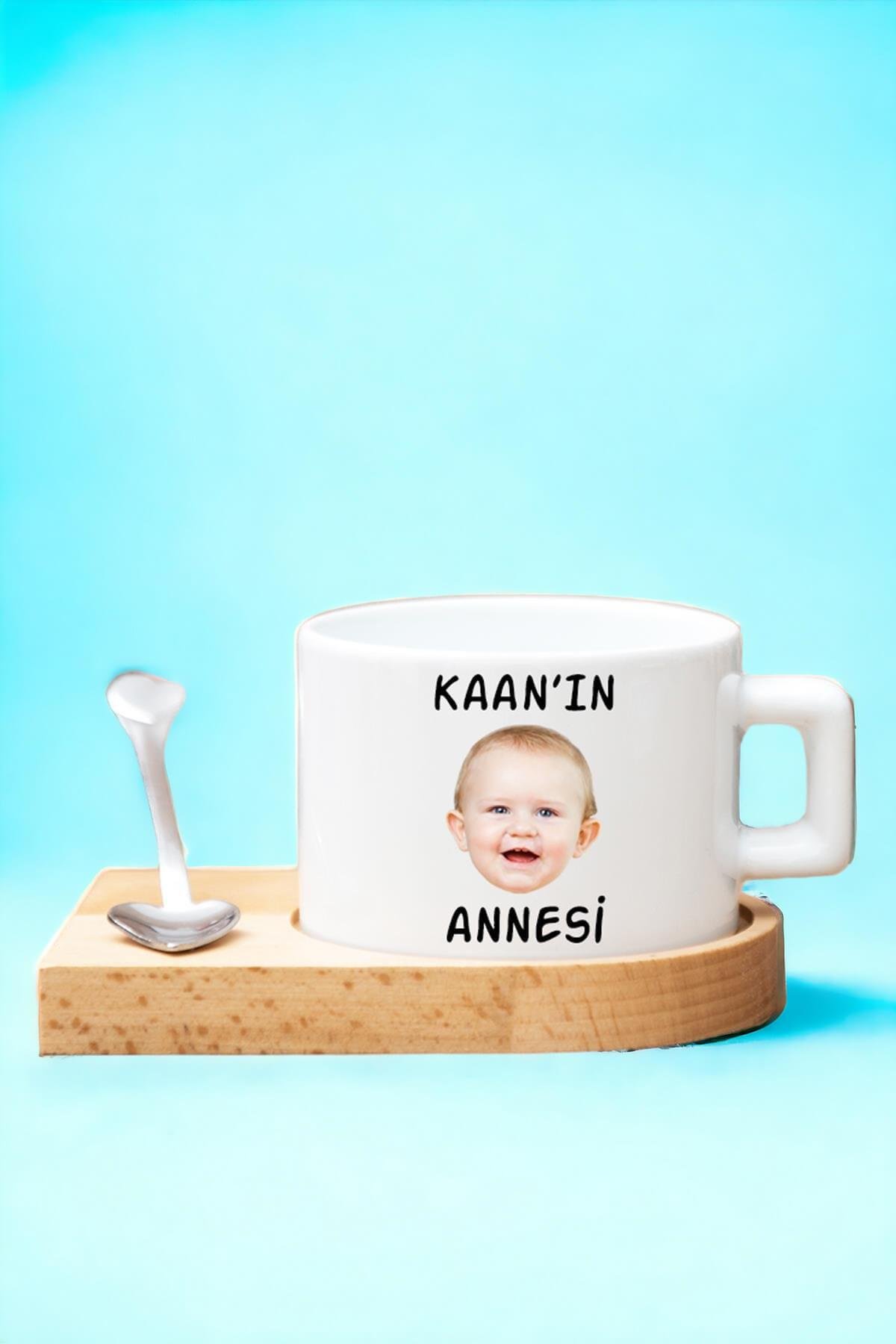 Eşe İlk Anneler Günü Hediyesi Fotoğraflı Ahşap Altlıklı Fincan