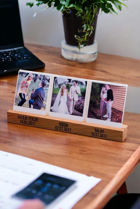 Evli Çiftlere Özel Fotoğraflı Ahşap Stand