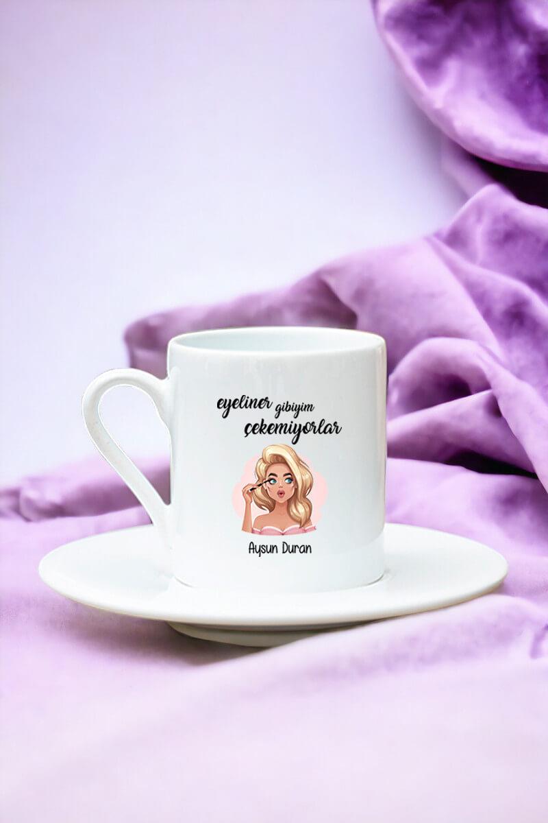 Eyeliner Gibiyim Çekemiyorlar Beyaz Türk Kahvesi Fincanı