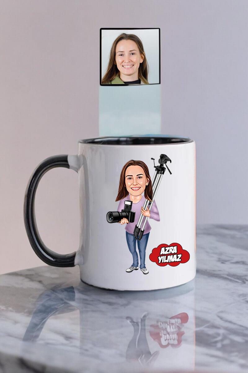 Fotoğrafçıya Hediye Kadın Fotoğrafçı Karikatürlü Kupa Bardak