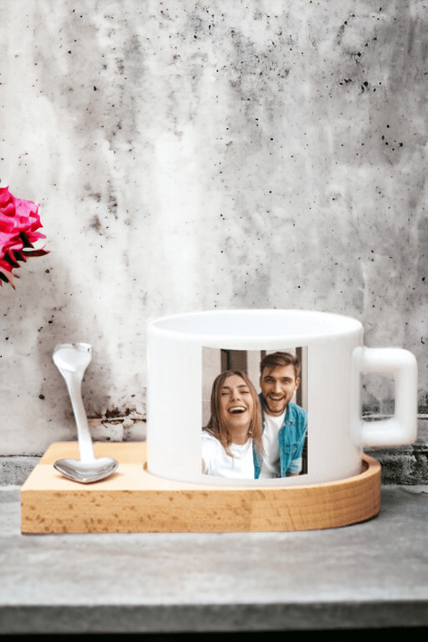 Kişiye Özel Fotoğraflı Ahşap Altlıklı Kahve Fincanı