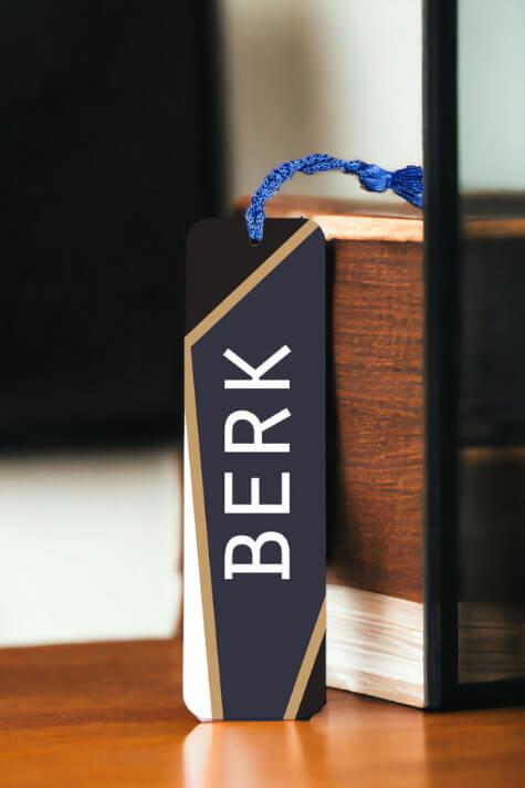 Geometrik Tasarım İsimli Metal Kitap Ayracı