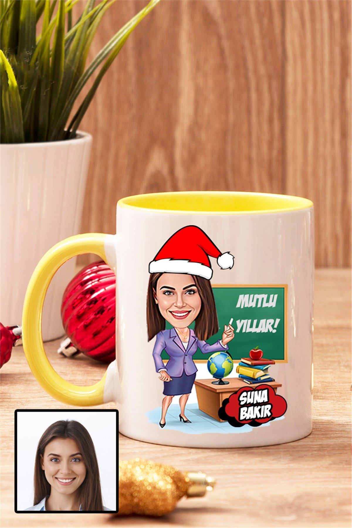 Kadın Öğretmene Yılbaşı Hediyesi Karikatürlü İçi Renkli Kupa Bardak