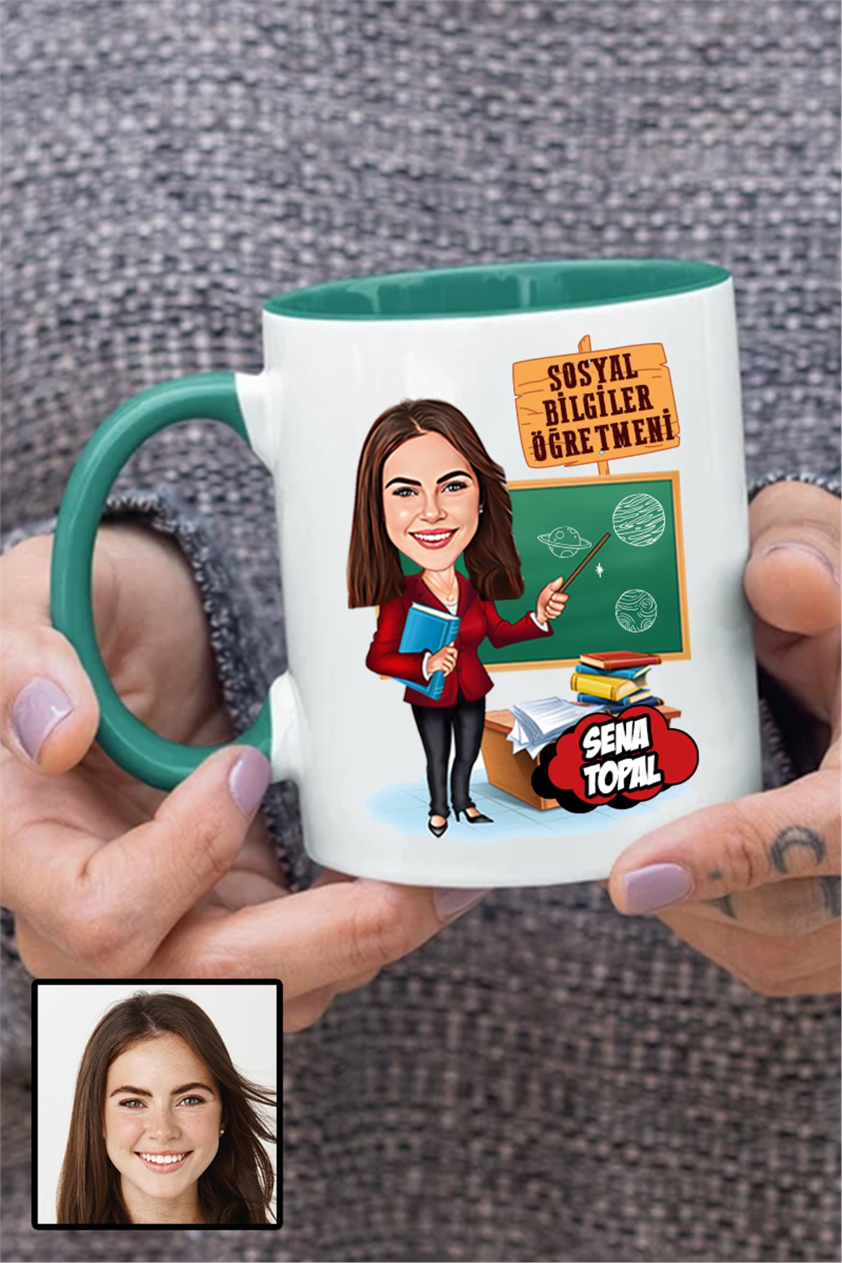 Kadın Sosyal Bilgiler Öğretmenine Özel Hediye Karikatürlü İçi Renkli Kupa Bardak