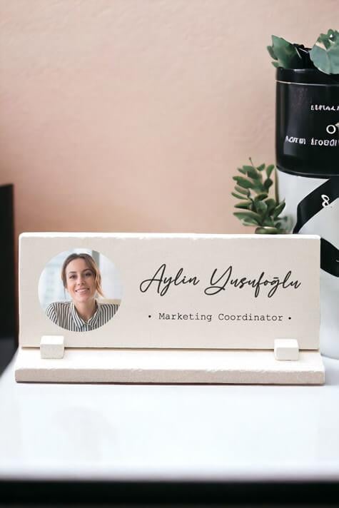 Kadına Ofis Hediyesi Fotoğraflı Masaüstü Taş İsimlik