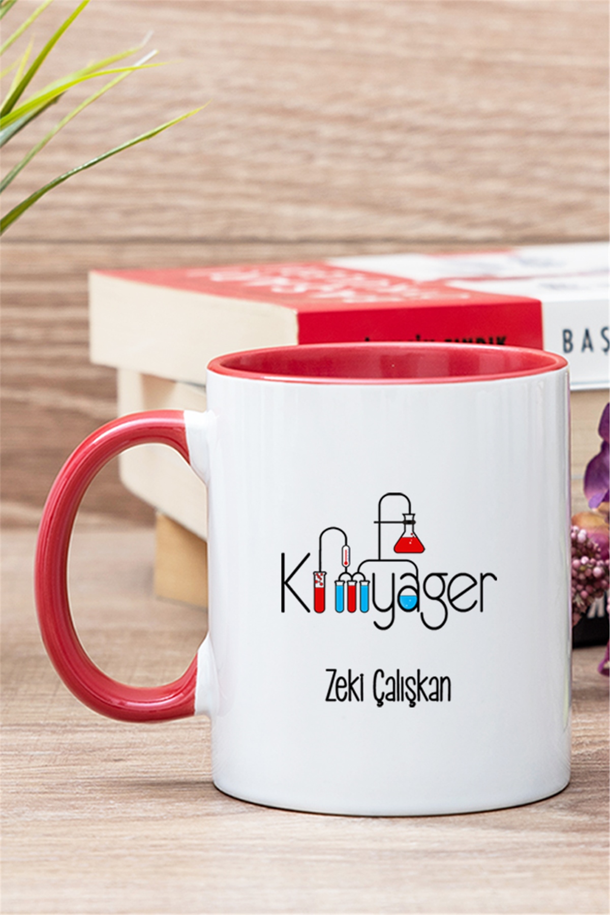 Kimyager İçi Renkli Kupa Bardak