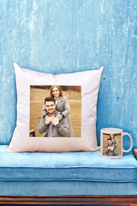 Kişiye Özel Fotoğraflı Beyaz Kupa Bardak ve Kare Yastık