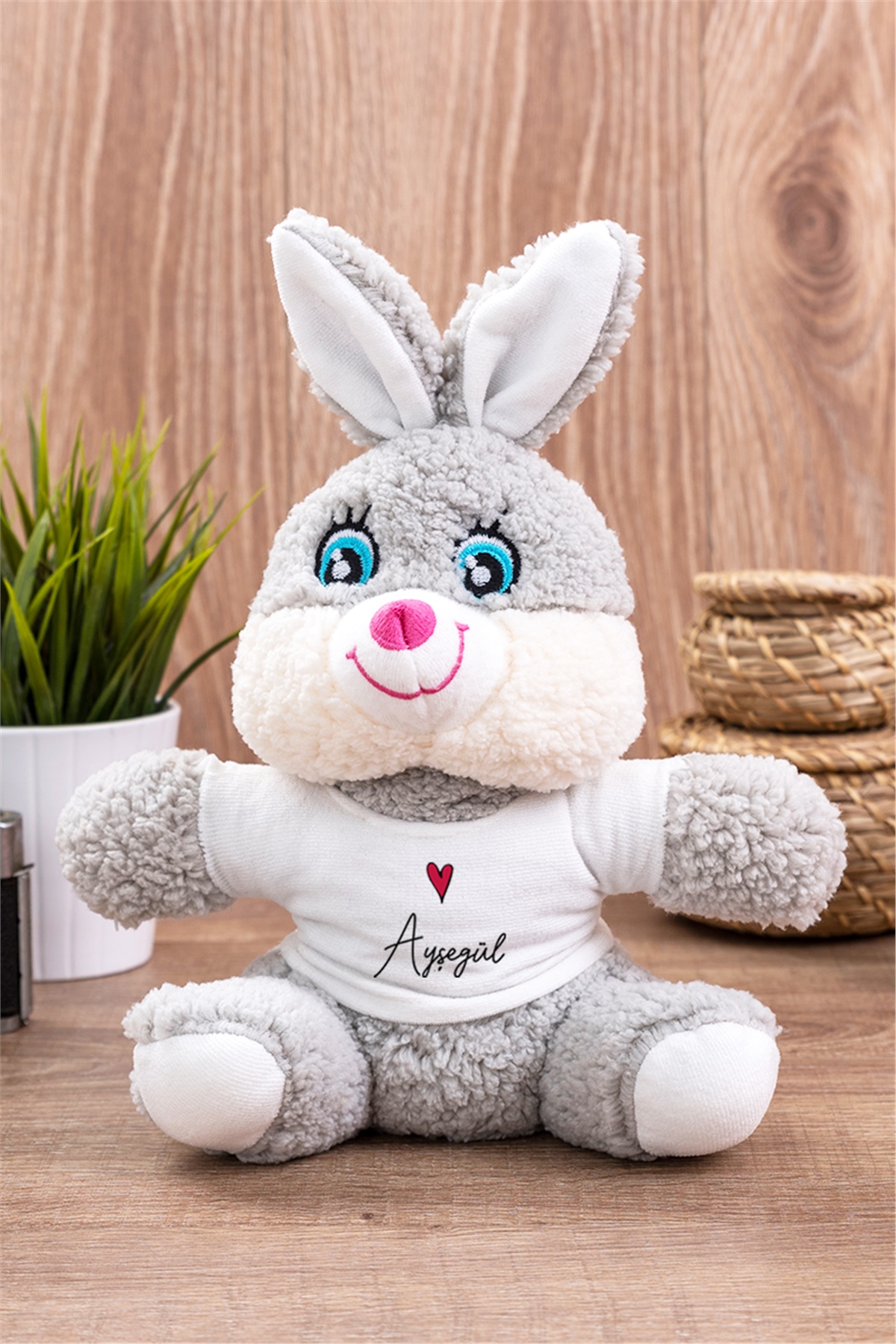 Kişiye Özel İsim Yazılı Minik Kalpli Peluş Tavşan