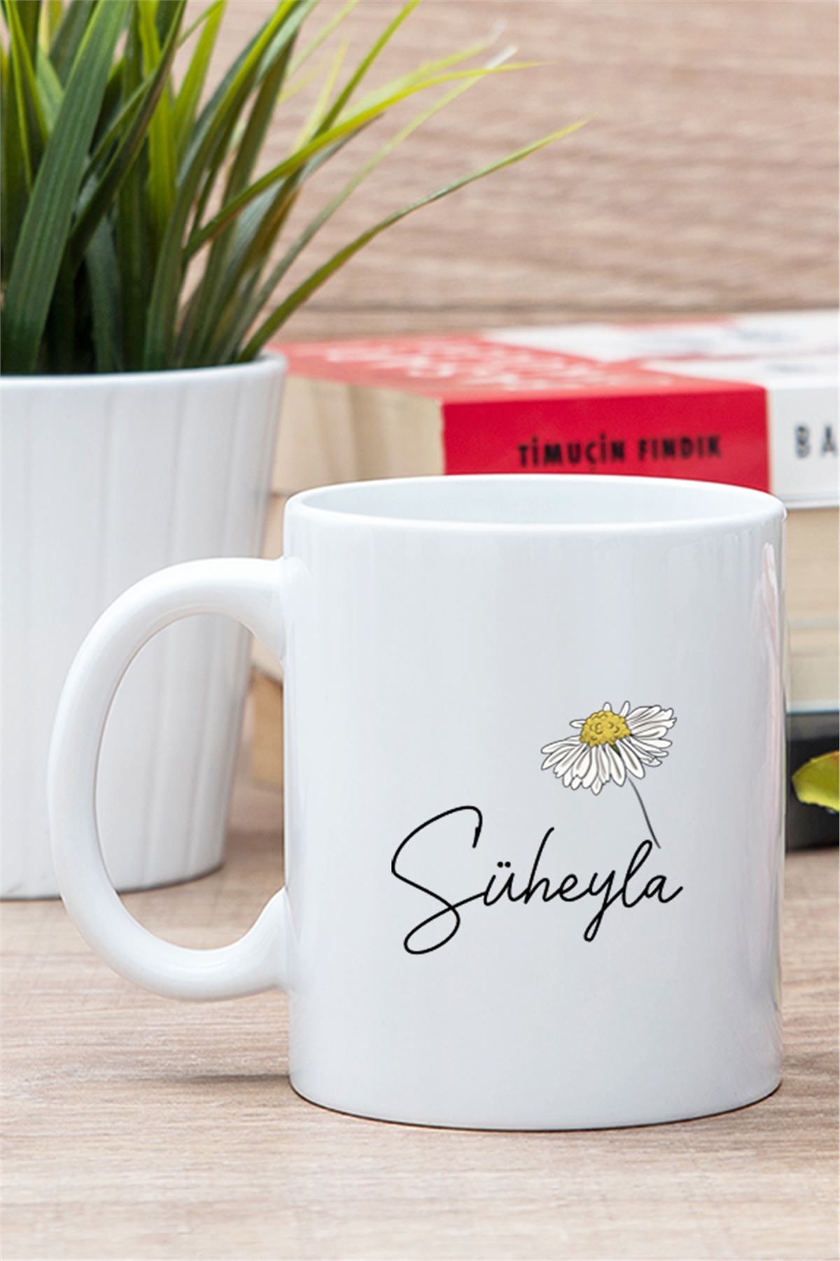 Kişiye Özel Papatya Tasarımlı İsimli Beyaz Kupa Bardak