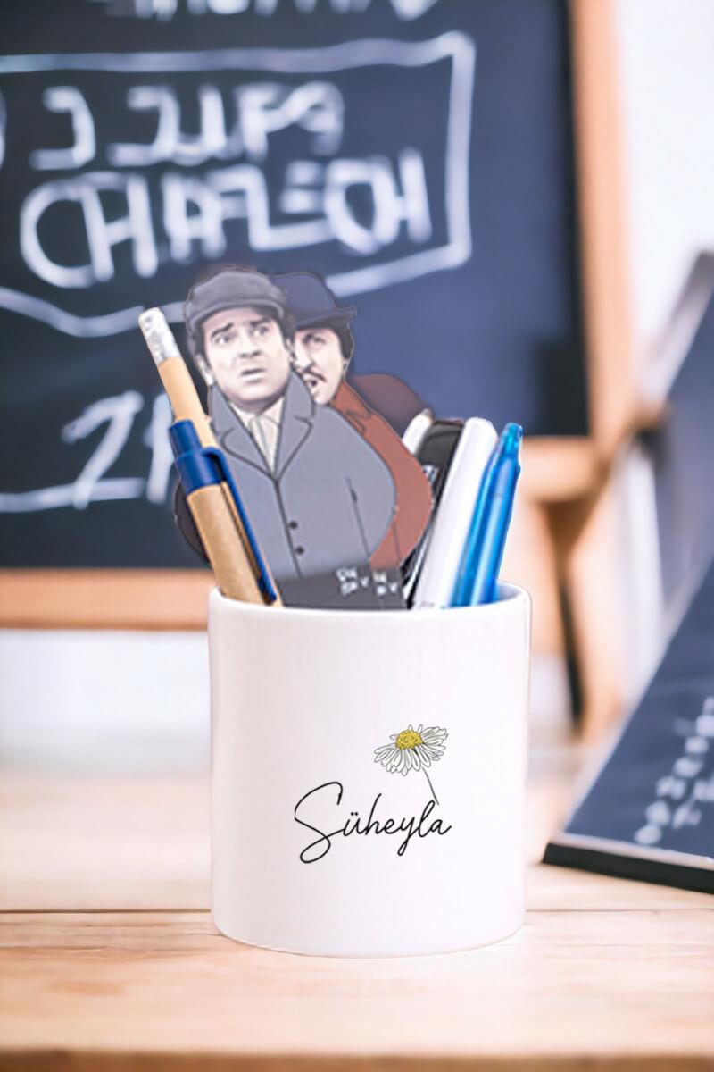 Kişiye Özel Papatya Tasarımlı İsimli Seramik Kalemlik