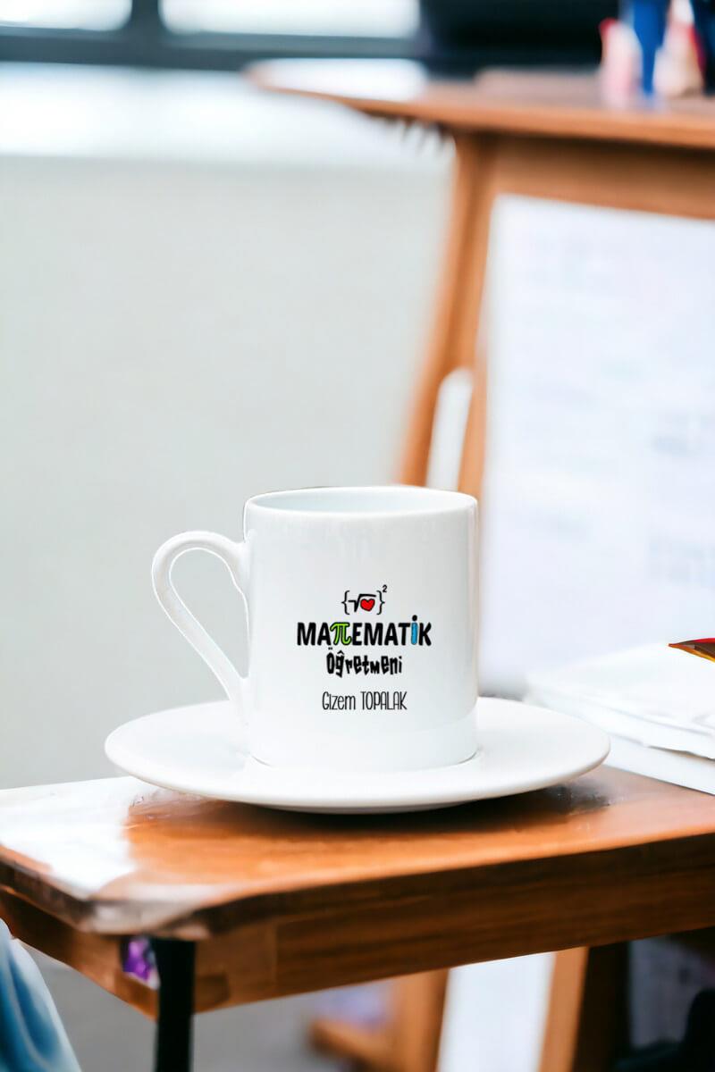 Matematik Öğretmeni Beyaz Türk Kahvesi Fincanı
