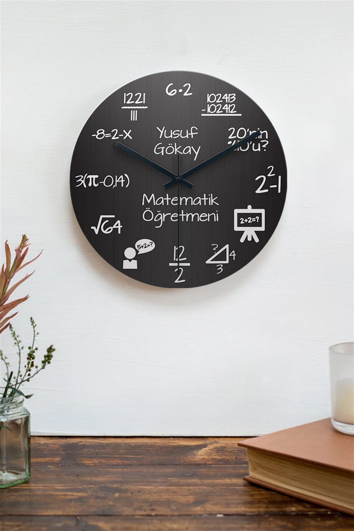 Matematik Temalı Ahşap Duvar Saati