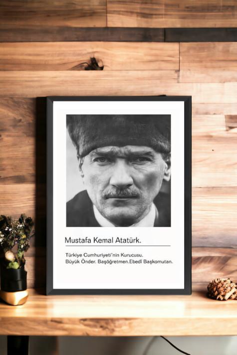 Mustafa Kemal Atatürk Portreli Dikdörtgen Fotoğraf Çerçevesi