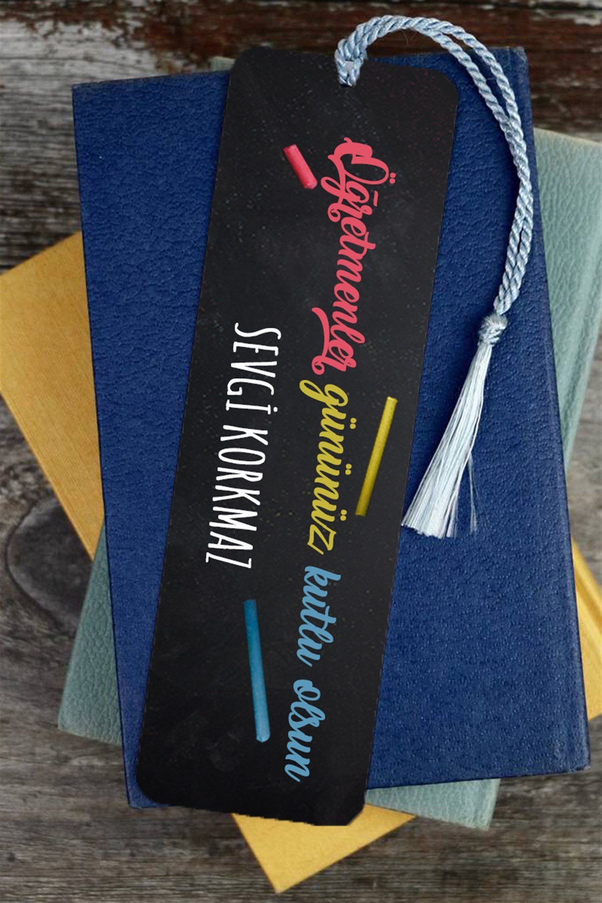 Öğretmenler Gününe Özel Hediye İsimli Kitap Ayracı