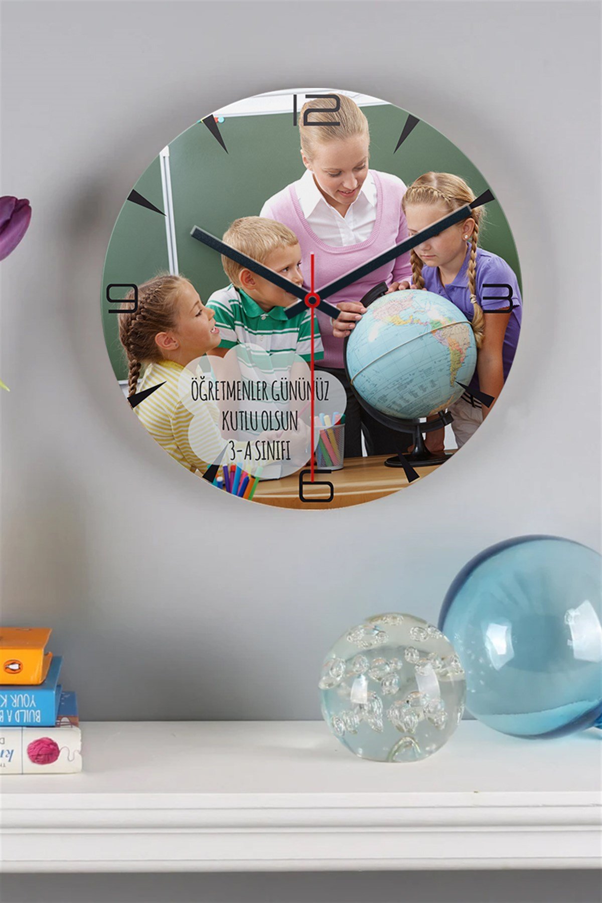 Öğretmene Sınıfça Hediye Mesajlı ve Fotoğraflı Ahşap Duvar Saati