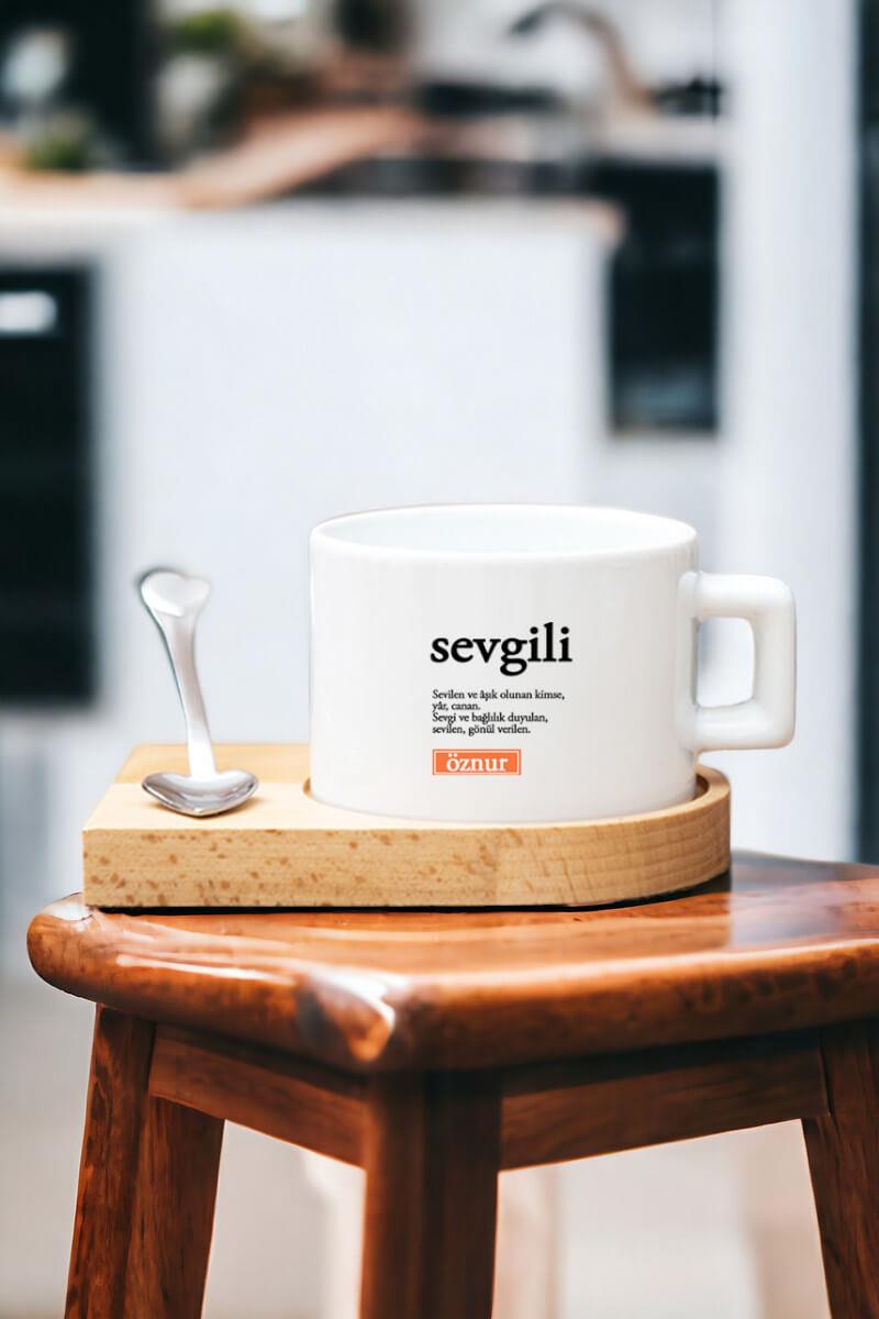 Sevgili Kelime Anlamı Ahşap Altlıklı Fincan