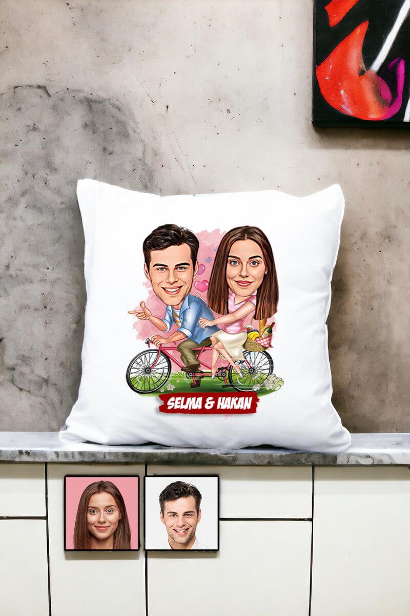 Sevgililere Özel Hediye Bisiklet Temalı Karikatürlü Yastık