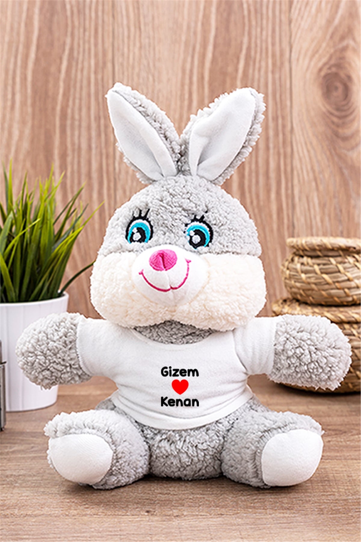 Sevgililere Özel İsim Yazılı Peluş Tavşan