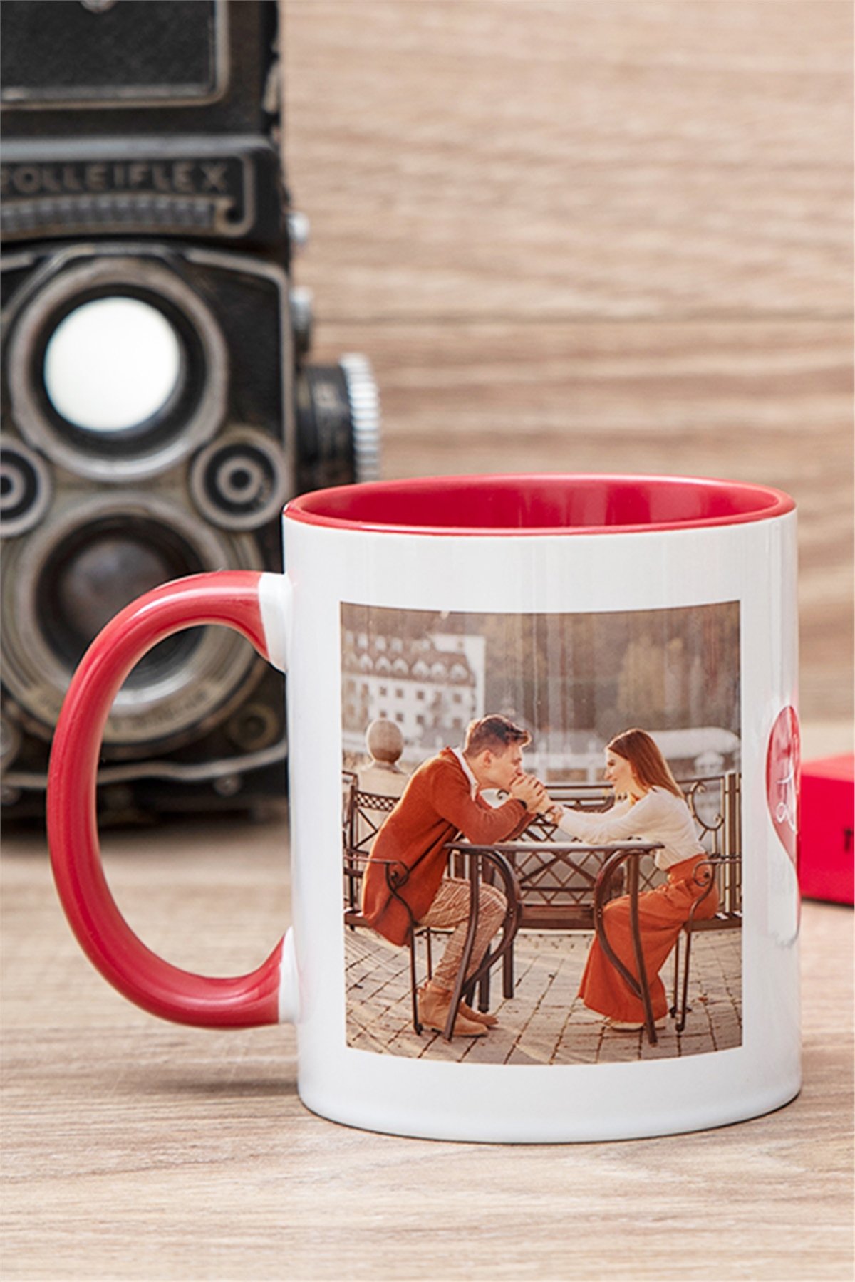 Sevgiliye Hediye 2 Fotoğraflı İçi Renkli Kupa Bardak