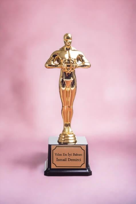 Yılın En İyi Babası Oscar Ödülü