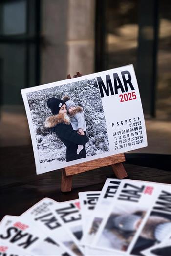 Anneler Günü Hediyesi Fotoğraflı Yatay Masa Takvimi