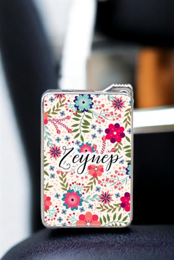 Anneler Günü Hediyesi Renkli Çiçek Tasarım İsme Özel Çakmak