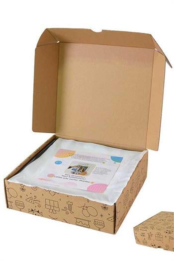 Yakın Arkadaşa Hediye Siyah Beyaz Tasarım Kelime Anlamlı Hediyelik Çerçeve