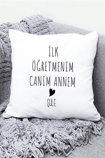 Anneye Öğretmenler Günü Hediyesi İsimli Kare Yastık