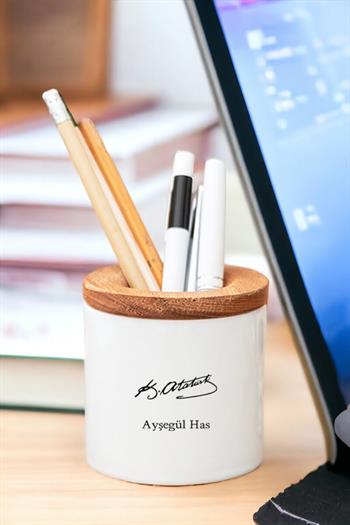 Atatürk İmzalı İsme Özel Ahşap Kapaklı Kalemlik