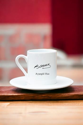Atatürk İmzalı İsme Özel Beyaz Türk Kahvesi Fincanı