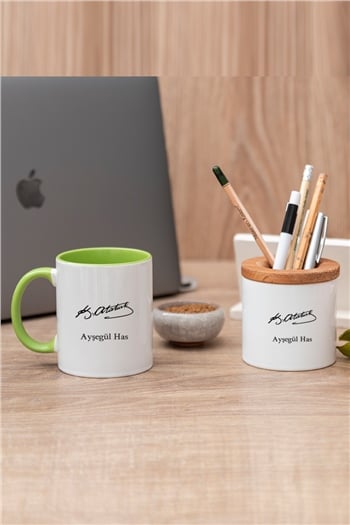 Atatürk İmzalı İsme Özel Renkli Kupa Bardak ve Kalemlik