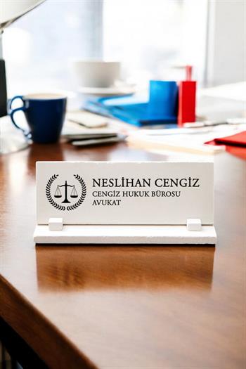 Avukata Hediye Kişiye Özel Masa Üstü İsimlik